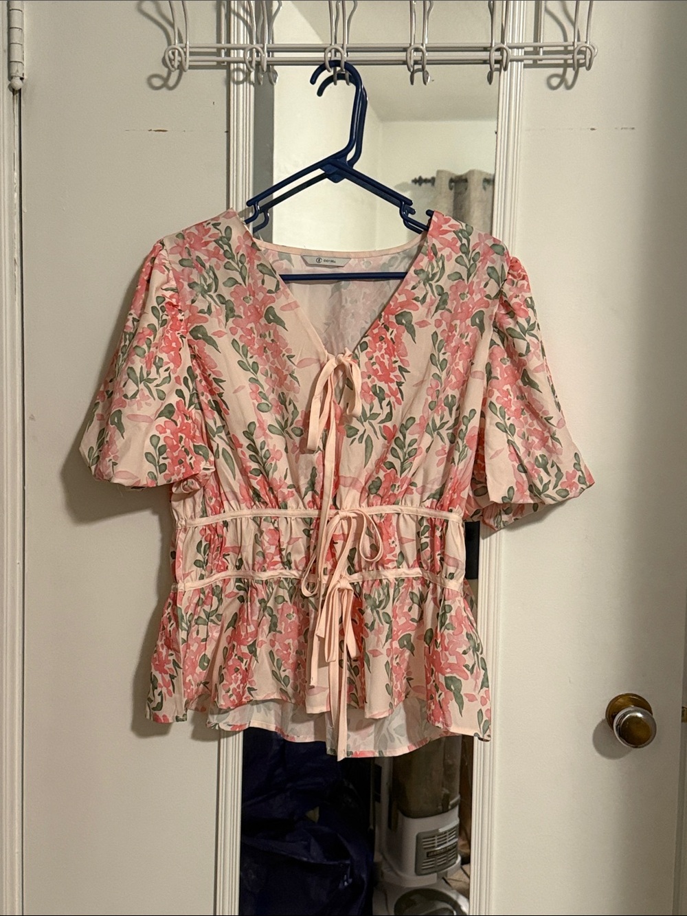 Tie-Front Floral Peplum Blouse - Pink/Green